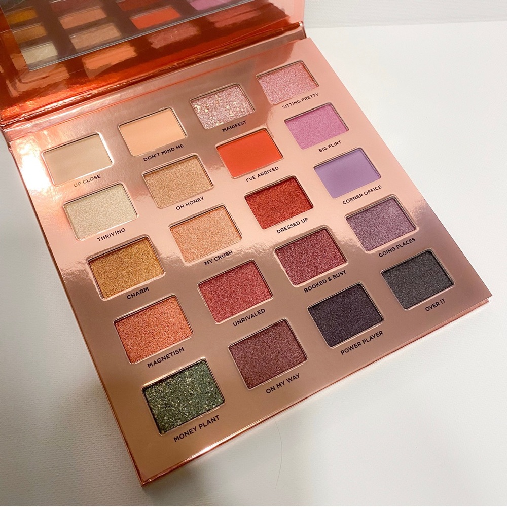 Iconic “Desk to Dance” eyeshadow palette